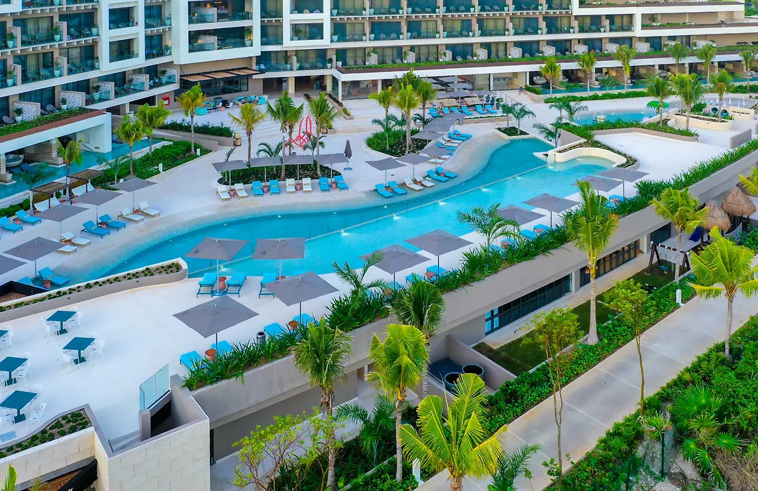 Estudio Playa Mujeres-1